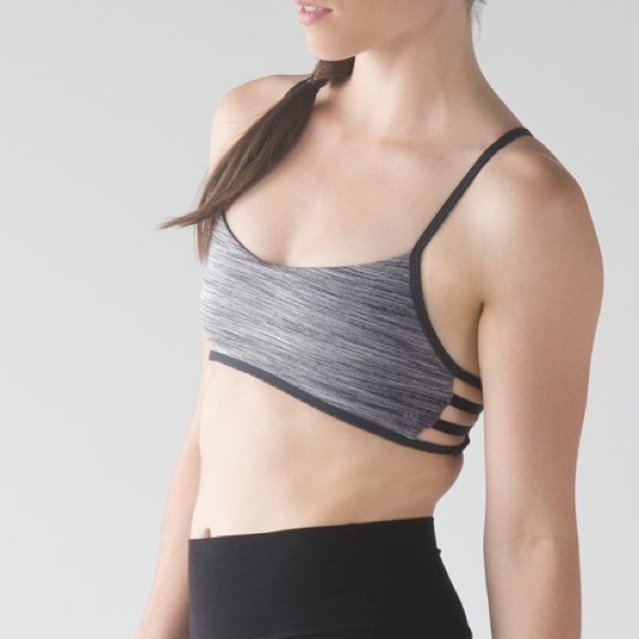 Lululemon size 8 Hot Spell Lattice Bra Grey and Black - Picture 2 of 9